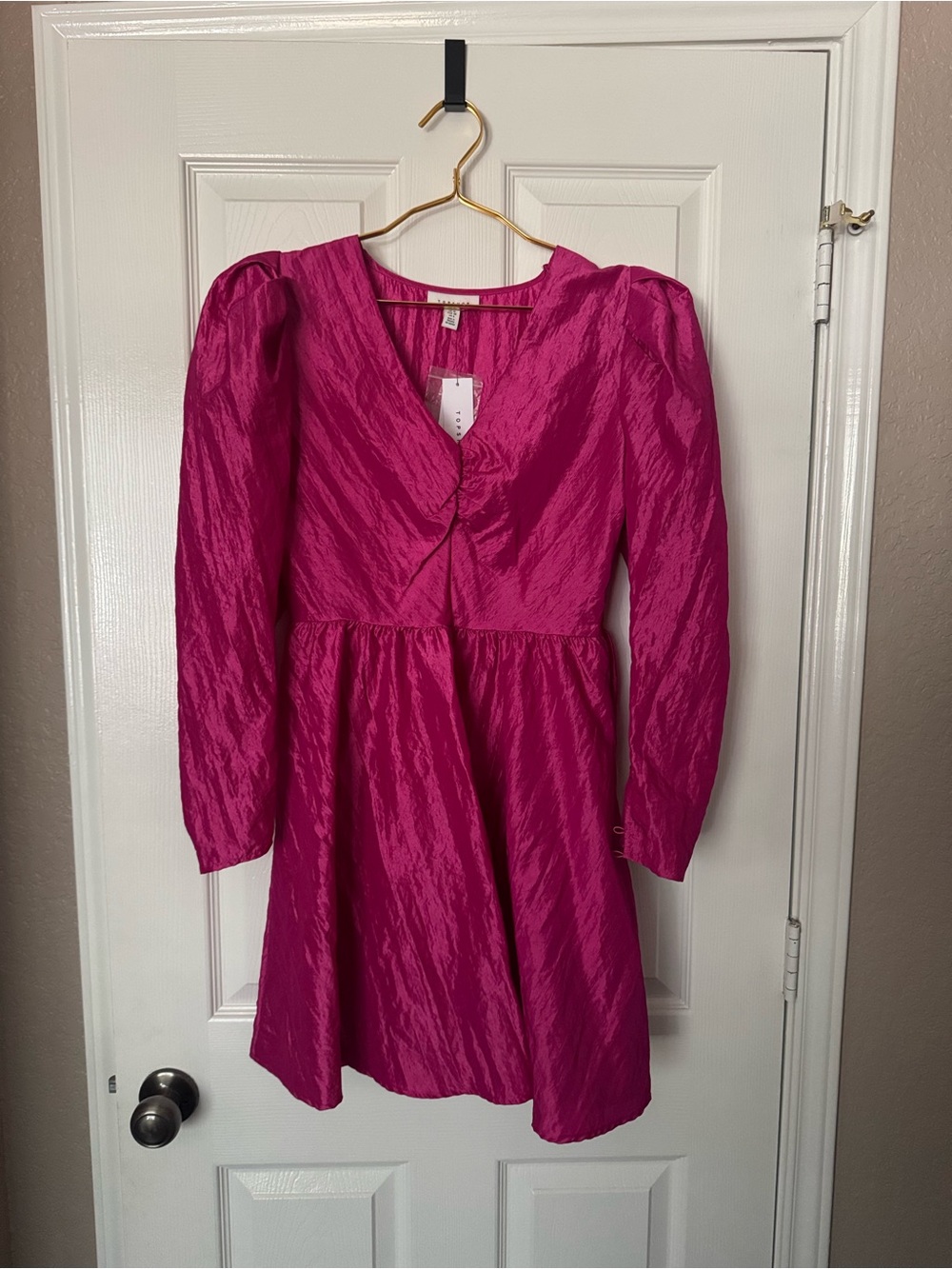 Topshop Fuchsia Puff-Sleeve Party Dress, 6